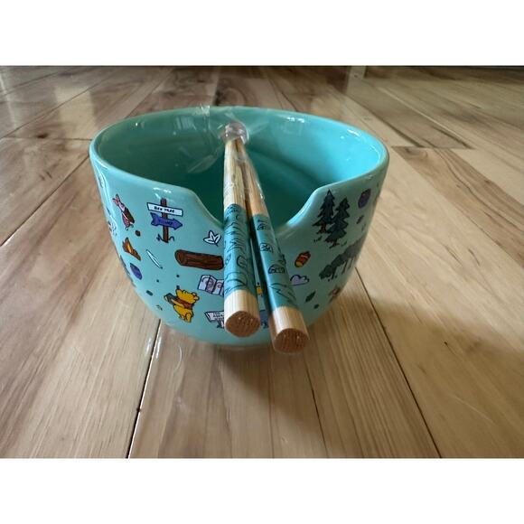 Disney Winnie the Pooh Allover Icons 20-Ounce Ramen Bowl and Chopstick Set - Picture 6 of 7